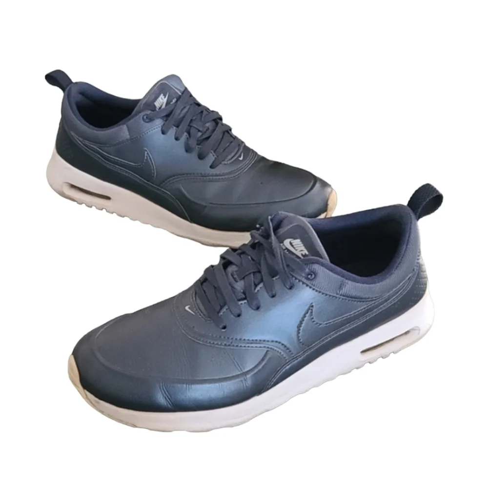 NIKE AIR MAX THEA SE Metallic Blue Sneakers Womens 9.5 Running Trainers
